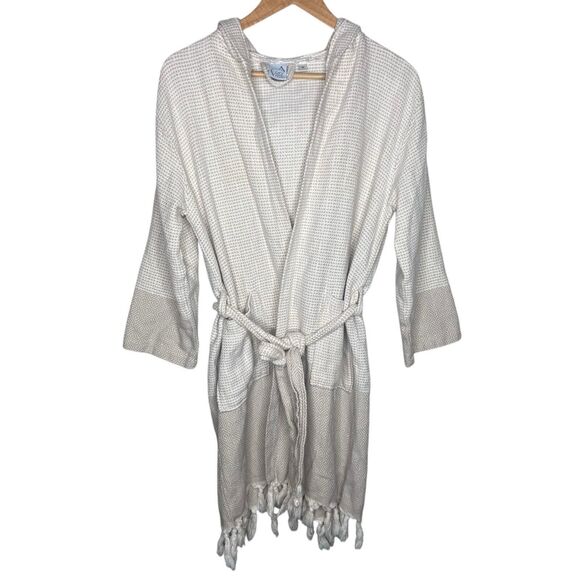 Let’s Talk Towels Robe Size M Turkish Bathrobe 100% Cotton Ivory Beach Cream - Picture 1 of 8